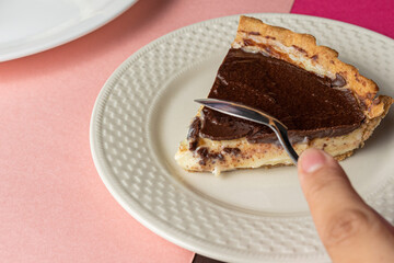 Alpino chocolate pie with dough