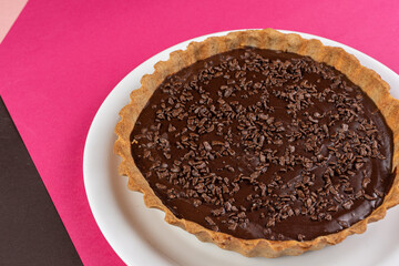 Alpino chocolate pie with dough