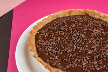 Alpino chocolate pie with dough
