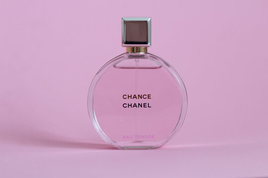 Chanel Perfume Images – Browse 990 Stock Photos, Vectors, and Video
