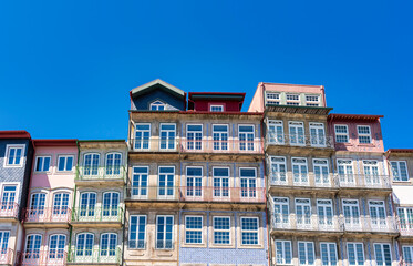 Fototapeta na wymiar typical buildings in Ribeira, Oporto, Portugal.