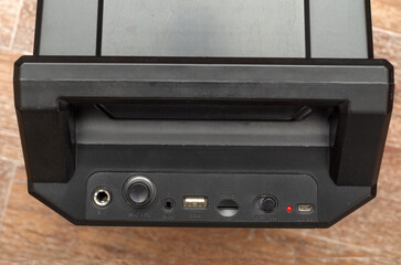 Obraz premium inputs and jacks on portable speaker