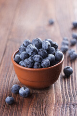 Blueberry in a small bowl
