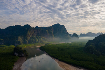 Beautiful Railay beach in Krabi province, Thailand © Aniwat