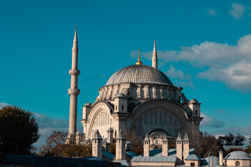 Fototapeta na wymiar Nuruosmaniye Mosque. Mosques of Istanbul background photo