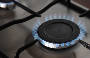 Natural gas burns in the kitchen
