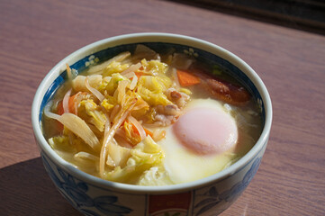 インスタントラーメン