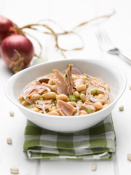 Tuna and Bean fresh summer soup