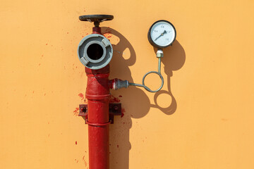 The barometer on the Yellow Wall