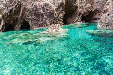 L'incredibile mare di Palmarola