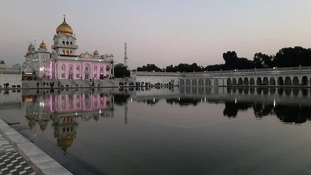 Gurdwara Bangla Sahib is the most prominent Sikh Gurudwara, Bangla Sahib Gurudwara inside view during evening time in New Delhi, India, Sikh Community one of the famous gurudwara Bangla Sahib view