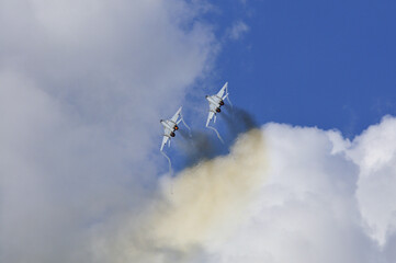 Russian fighter aircraft flights are a beautiful sight