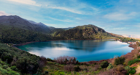 Fototapeta na wymiar Kournas Lake Crete Panorama
