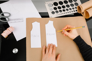 Obraz premium women designer creating new design