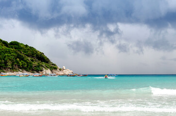 Perentian Island is located on the east coast of Malaysia, Terengganu with grates dive spots and beaches. Reachable from the Kak Ani Jetty.