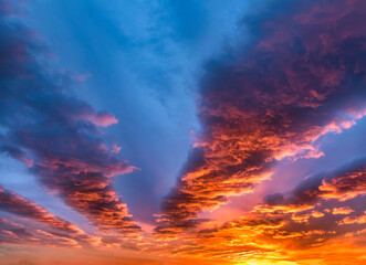 Fototapeta na wymiar A beautiful, colorful, and dramatic cloudy sunset sky is displayed over the Midwest of America.