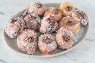 Castagnole fritte alla nutella crema di cioccolato 