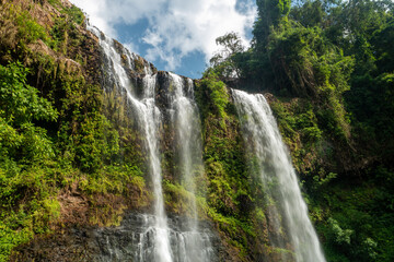 Fototapeta na wymiar Tad Yuang waterfall in tropical rain forest. Laos