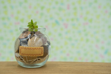 貯金、お金、節約