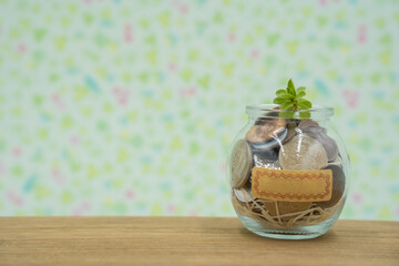 貯金、お金、節約