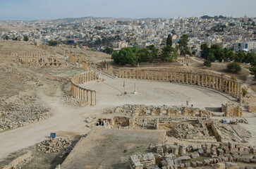 Columns of the cardo Maximus, Ancient Roman city of Gerasa of Antiquity, modern Jerash, Jordan