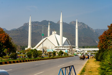 Fototapeta na wymiar Faisal Mosque Islamabad, Pakistan