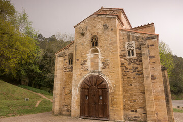 Fototapeta na wymiar Church in the village. San Miguel de Lillo, Oviedo, Asturias 