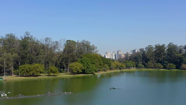 Vista a&eacute;rea de parque em S&atilde;o Paulo.