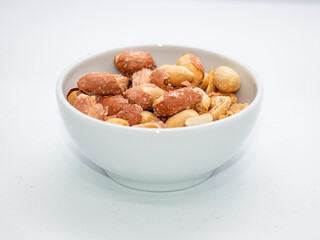 bowl of peanut 