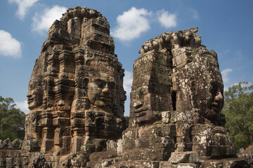 Naklejka premium Templo de Bayon en Angkor, Camboya