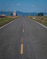 Roadway through the extreme rural American country