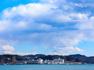 冬の鎌倉材木座と逗子マリーナの風景　　神奈川県　日本
