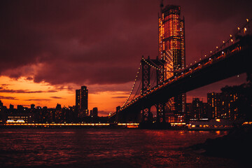 Fototapeta na wymiar New York im Abendlicht