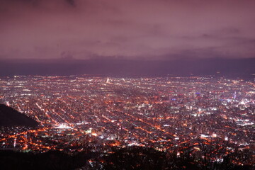 Fototapeta na wymiar 日本 北海道 札幌 藻岩山 山頂展望台からの夜景
