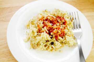 Steamed Wild Rice with Vermicelli Served with Hot Sauce