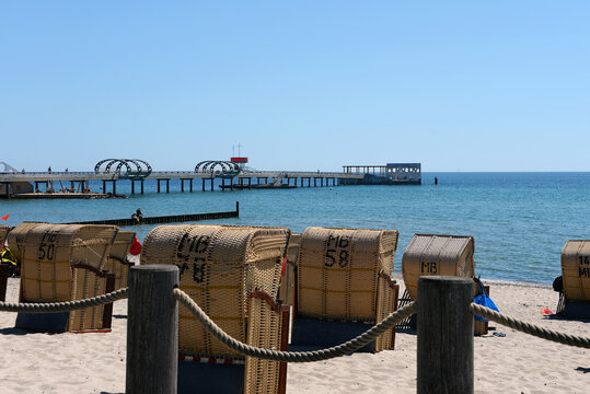 Strand und Seebr&uuml;cke Kellenhusen L&uuml;becker Bucht