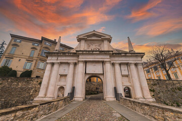 Obraz premium Historical Porta San Giacomo view in Citta Alta of Bergamo City