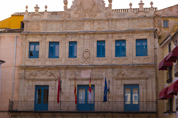 budynki architektura kamienice budownictwo okna © Piotr
