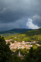 Obraz premium Scorci del paese di Tonara, provincia di Nuoro, Sardegna