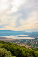 Lago Omodeo, territorio di Sedilo, provincia di Oristano, Sardegna