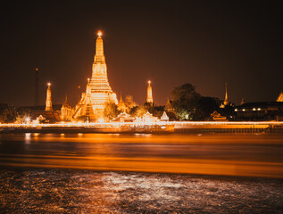 wat Arun at night  Bangkok  Thailand