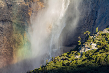 Fototapeta na wymiar Sunny view of the upper Yosemite Falls of Yosemite National Park