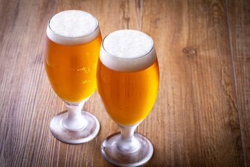 ビールを楽しむ