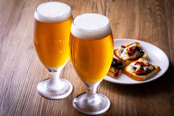 ビールを楽しむ