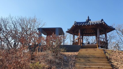 검단산 휴식처