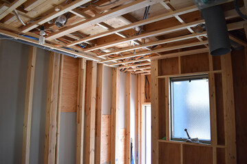 漏水事故の復旧工事、床、フローリング、天井、壁　スケルトン　リフォーム