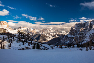 Fototapeta premium Winter sunset in the italian alps