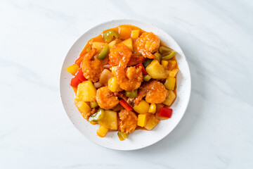 Stir-fried sweet and sour with fried shrimp