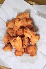 お正月に残った切り餅でつくる揚げ餅