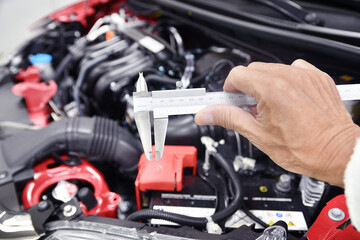 ノギスを使った精密測定